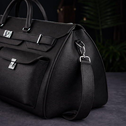 Noir Grand Leather Duffel in Onyx Black
