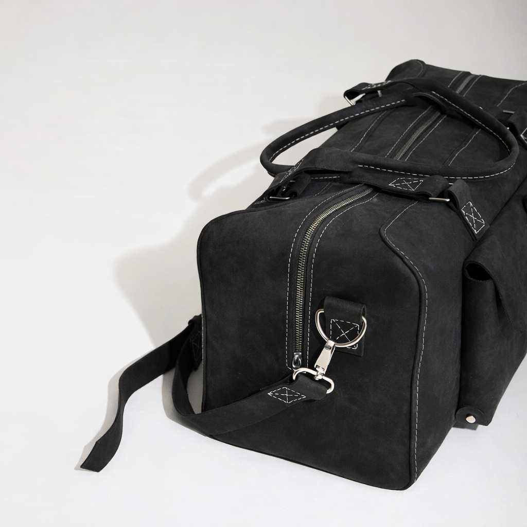 The Regent Holdall In Black
