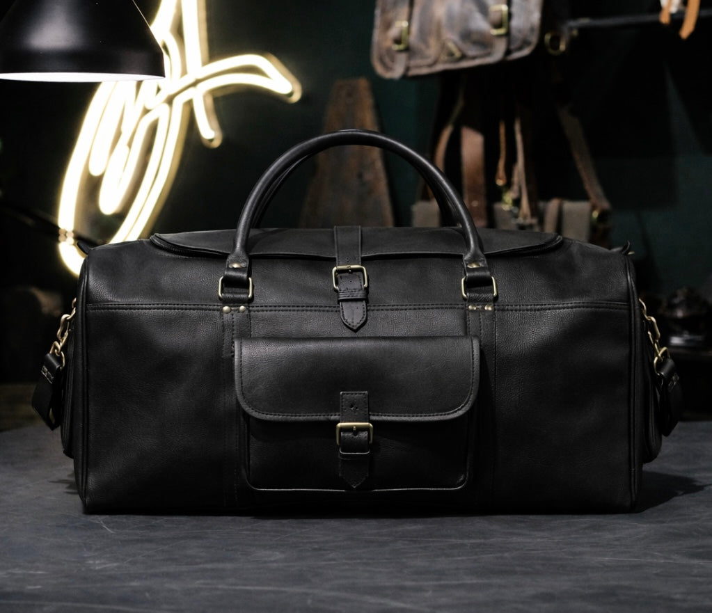 The Heritage Full Grain Weekender in Black