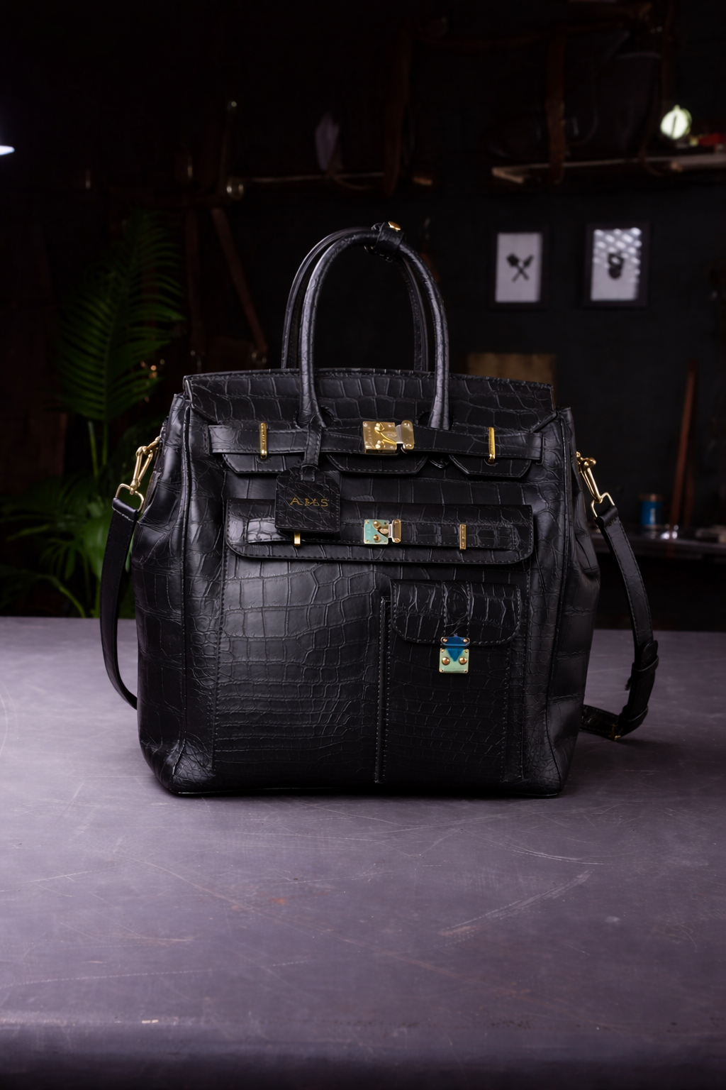 StridePack Weekender Duffel – Travel & Gym Carry Bag in Black